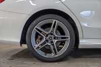 メルセデスベンツ Cクラス C220d ﾛｰﾚｳｽｴﾃﾞｼｮﾝ ﾚｻﾞｰｴｸｽｸﾙｰｼﾌﾞ&ﾚｰﾀﾞｰSP　後期 赤革 MBUXﾅﾋﾞTV ﾌﾞﾙﾒｽﾀｰS 360ｶﾒﾗ HUD ACC ｴｱｻｽﾍﾟﾝｼｮﾝ ﾏﾙﾁﾋﾞｰﾑLED AMGｽﾀｲﾘﾝｸﾞPKG AMG18ｲﾝﾁAW　2年保証