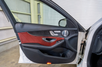 メルセデスベンツ Cクラス C220d ﾛｰﾚｳｽｴﾃﾞｼｮﾝ ﾚｻﾞｰｴｸｽｸﾙｰｼﾌﾞ&ﾚｰﾀﾞｰSP　後期 赤革 MBUXﾅﾋﾞTV ﾌﾞﾙﾒｽﾀｰS 360ｶﾒﾗ HUD ACC ｴｱｻｽﾍﾟﾝｼｮﾝ ﾏﾙﾁﾋﾞｰﾑLED AMGｽﾀｲﾘﾝｸﾞPKG AMG18ｲﾝﾁAW　2年保証