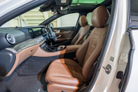 AMG Eクラス E43 4MATIC ﾚｰﾀﾞｰSP　ACC 茶革 ﾋｰﾀｰ ﾊﾟﾉﾗﾏSR 純正ﾅﾋﾞTV ﾌﾞﾙﾒｽﾀｰS 360ｶﾒﾗ Carplay ﾍｯﾄﾞｱｯﾌﾟD LEDﾍｯﾄﾞﾗｲﾄ AMGｴｸﾞｿﾞｰｽﾄ AMGｴｱﾛ&20ｲﾝﾁAW　2年保証