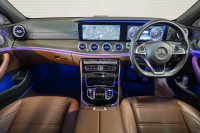 AMG Eクラス E43 4MATIC ﾚｰﾀﾞｰSP　ACC 茶革 ﾋｰﾀｰ ﾊﾟﾉﾗﾏSR 純正ﾅﾋﾞTV ﾌﾞﾙﾒｽﾀｰS 360ｶﾒﾗ Carplay ﾍｯﾄﾞｱｯﾌﾟD LEDﾍｯﾄﾞﾗｲﾄ AMGｴｸﾞｿﾞｰｽﾄ AMGｴｱﾛ&20ｲﾝﾁAW　2年保証