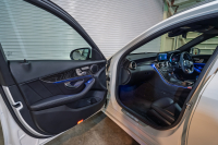 メルセデスベンツ Cクラス C200 AVG AMGﾗｲﾝ　後期ﾓﾃﾞﾙ 黒革 ﾊﾟﾉﾗﾏｻﾝﾙｰﾌ ﾅﾋﾞTV ﾊﾞｯｸｶﾒﾗ Carplay ｱﾀﾞﾌﾟﾃｨﾌﾞｸﾙｰｽﾞｺﾝﾄﾛｰﾙ ﾏﾙﾁﾋﾞｰﾑLED 自動ﾘｱｹﾞｰﾄ AMGｴｱﾛ&18ｲﾝﾁAW　2年保証