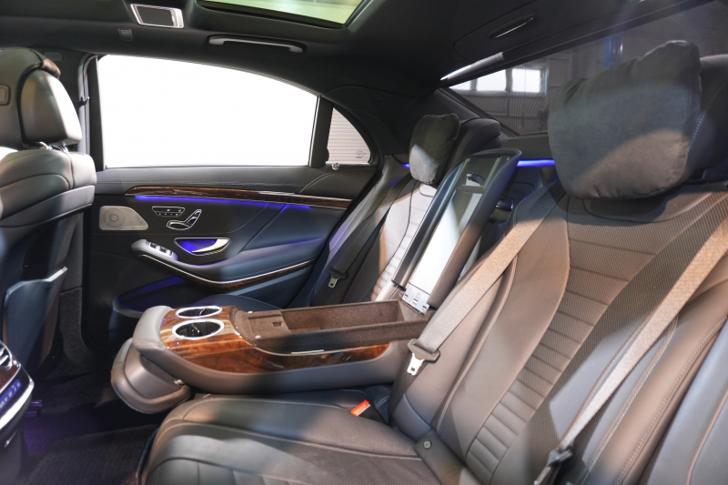 メルセデスベンツ S550ロング入庫！V8ツインターボ搭載のラグジュアリーセダン