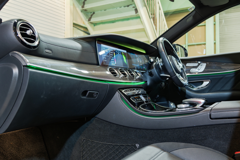 AMG E53ワゴン 4MATIC+入庫！走りと実用性を兼ね備えたハイパフォーマンスモデル