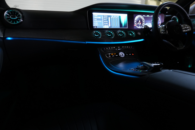 メルセデスベンツ CLS450 4MATICスポーツ入庫 優雅なデザインと直6ターボの走り