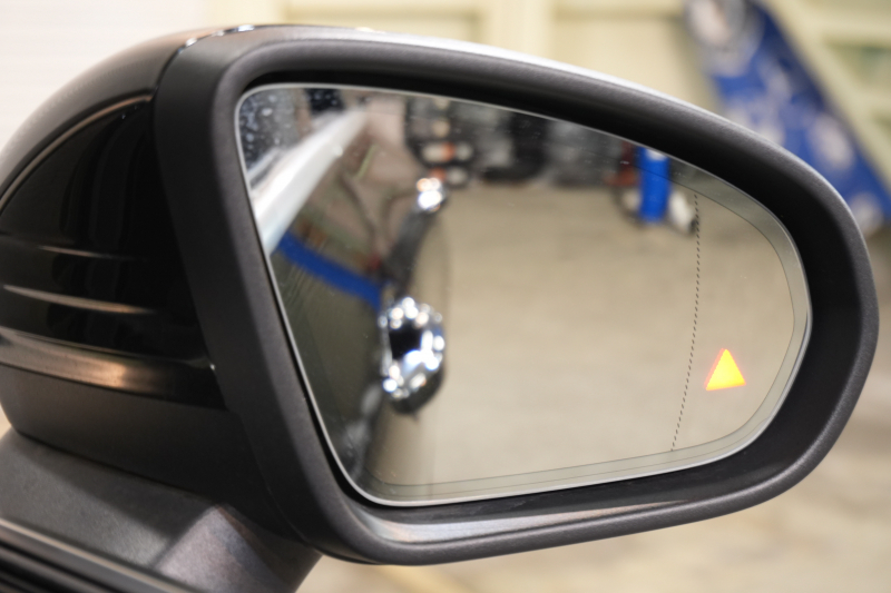 CLA250 4MATIC SB AMGライン入庫 赤黒レザーが映えるスタイリッシュモデル