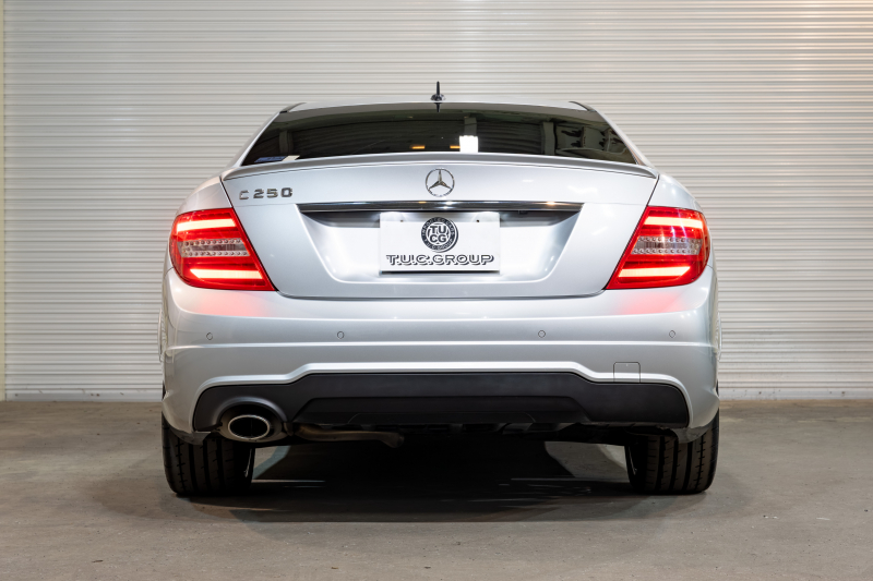 AMGスタイリング装備のC250クーペ シュポルト 上質なスポーツクーペ