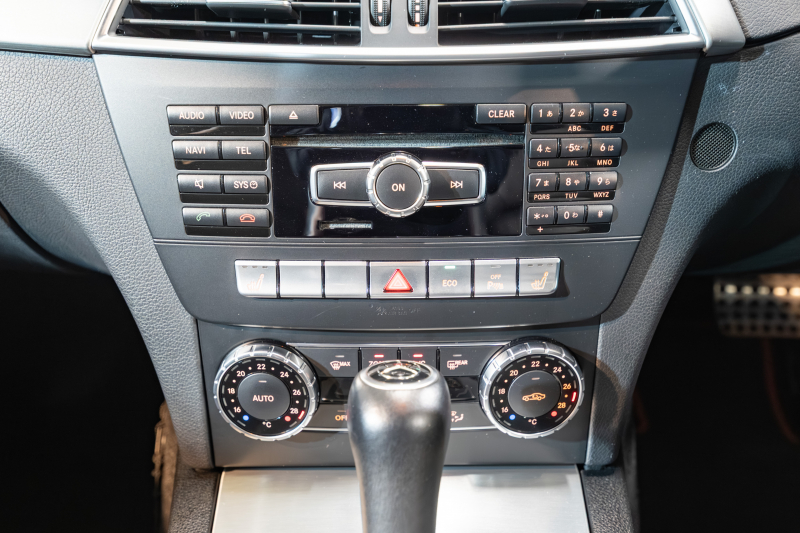 AMGスタイリング装備のC250クーペ シュポルト 上質なスポーツクーペ