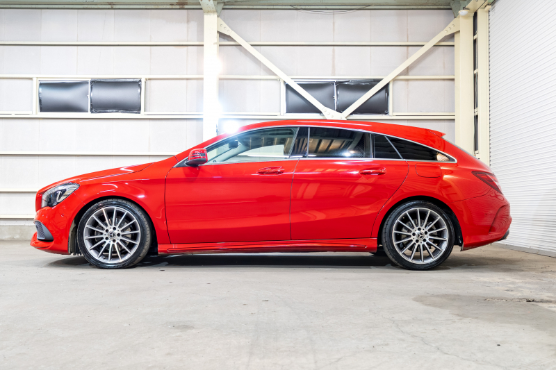 メルセデスベンツ CLA180シューティングブレーク AMGスタイル 後期モデル入庫