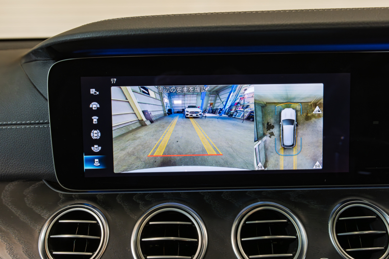 メルセデスベンツ E200ワゴン AMGライン＆エクスクルーシブPKG