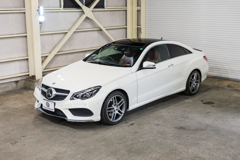 メルセデスベンツ E250クーペ AMGスポーツPKG 後期 赤革が映える上質クーペ
