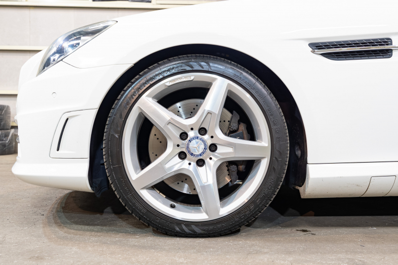 メルセデス・ベンツ SLK200 エクスクルーシブ レーダーセーフティPKG搭載の上質オープン