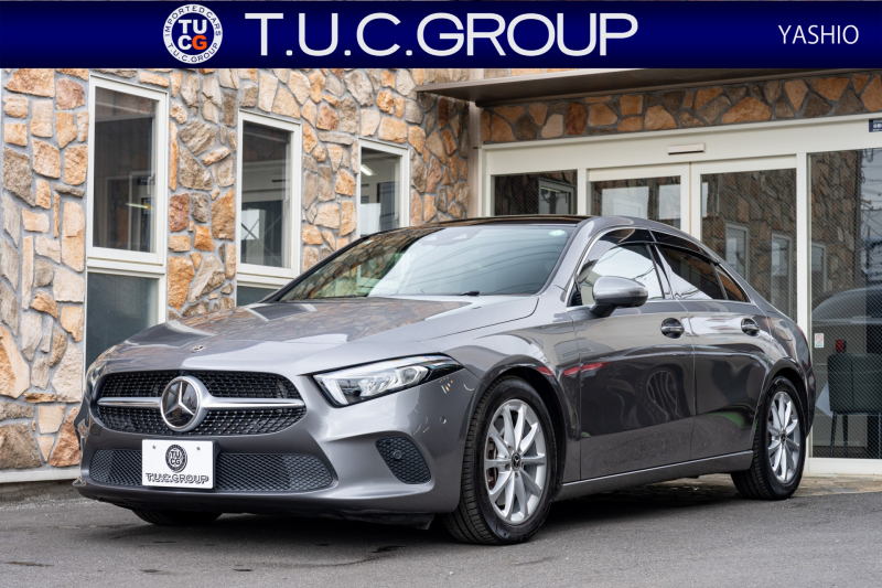 Aクラス A250セダン 4MATIC レザーEXC&アドバンスド装備の上質輸入車