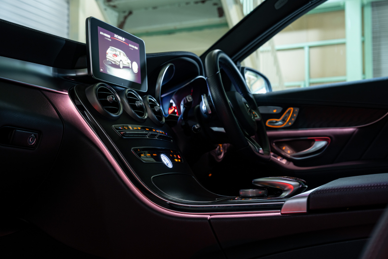 メルセデスベンツ C200ワゴン スポーツ AMGエアロ＆安心安全装備