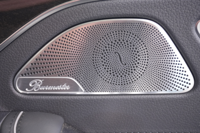 ラグジュアリーと走りを両立したS550クーペ AMGライン