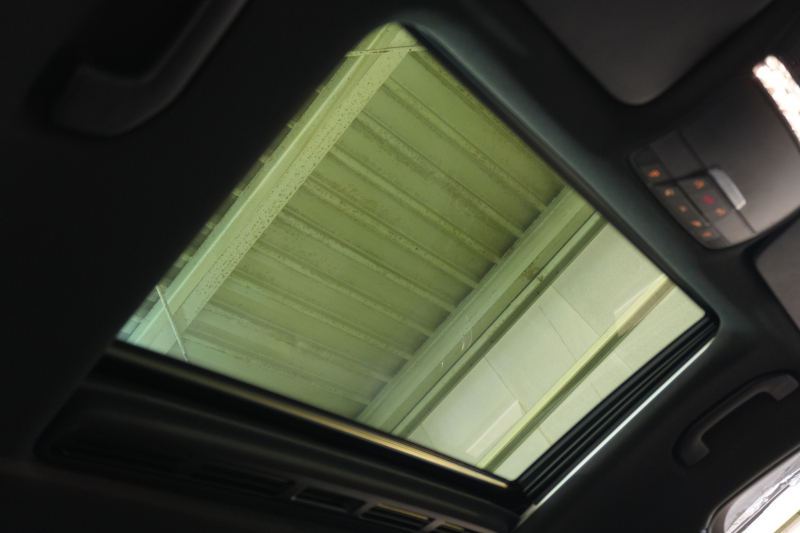 快適性と走破性を両立したGLC220d 4MATIC スポーツ