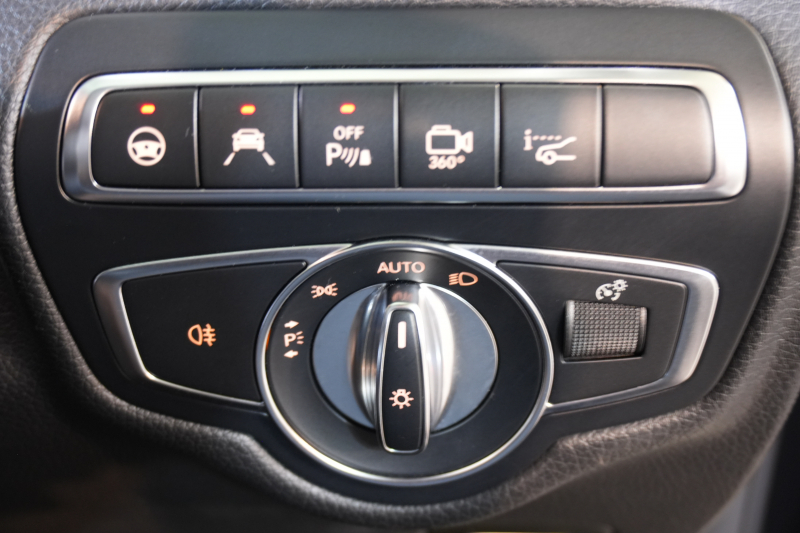 快適性と走破性を両立したGLC220d 4MATIC スポーツ