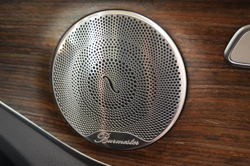 メルセデスベンツ C200 レザーEXC＆レーダーセーフティ｜360°カメラ＆ブルメスター搭載