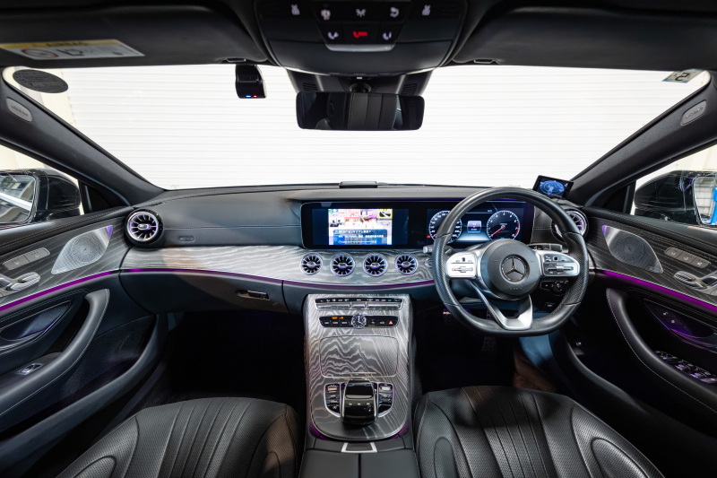 メルセデス・ベンツ CLS450 4MATIC スポーツ｜快適装備と走行性能を両立