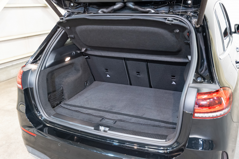 B180 AMGライン 日常にちょうどいいプレミアムコンパクト