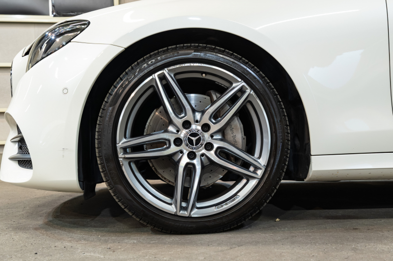 パノラマSR＆ブルメスター搭載のE250ワゴンをご紹介！