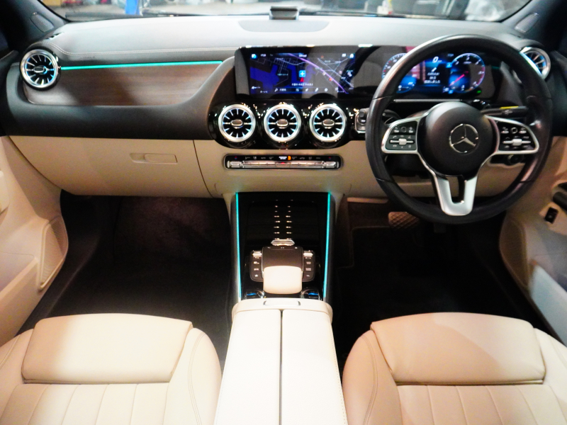メルセデス・ベンツ B200d レザーエクスクルーシブPKGが入庫しました！