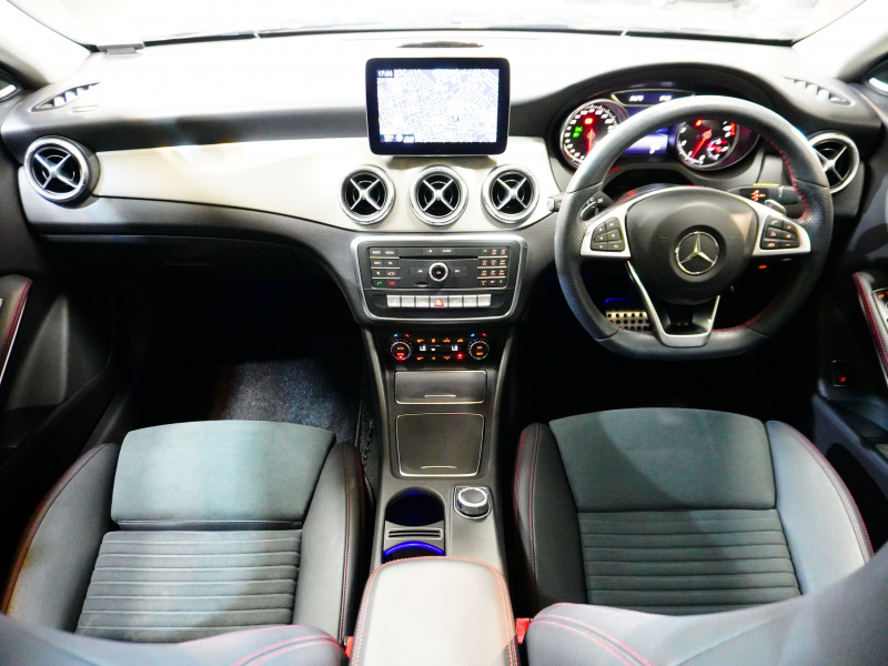 メルセデス・ベンツ CLA180 シューティングブレーク|上質さと実用性を楽しむ一台
