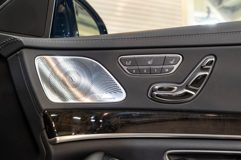 メルセデス・ベンツ Sクラス S450｜後期モデルならではの上質な装備と快適性