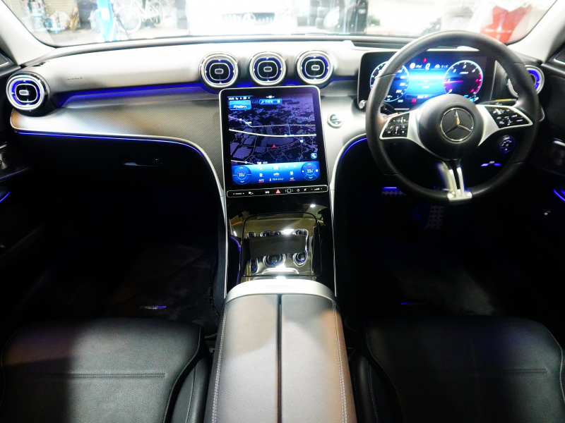 メルセデス・ベンツ Cクラス C220d 4MATIC オールテレイン|安心の新車保証付き